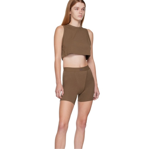 SKIMS BOYFRIEND CROP🤎🤎 - Picture 2 of 5